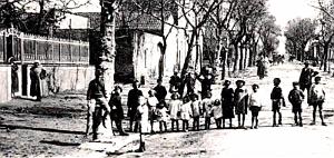 2389- Ain-Fares - Rue Principale2